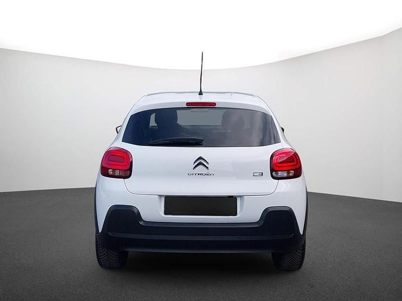 Gebraucht Citroën C3 Shine 110 PS (80 kW) 2024 Weiß SUV