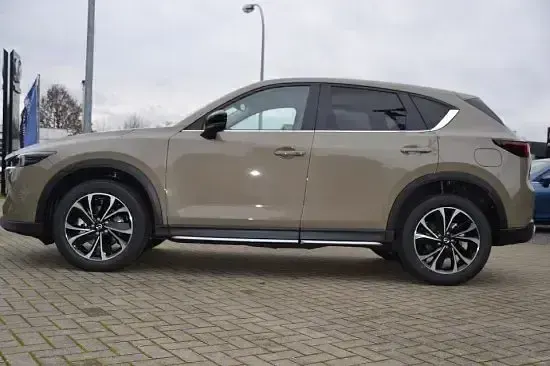 Gebraucht Mazda CX-5 Newground 184 PS (135 kW) 2022 Zircon sand (metallic) SUV