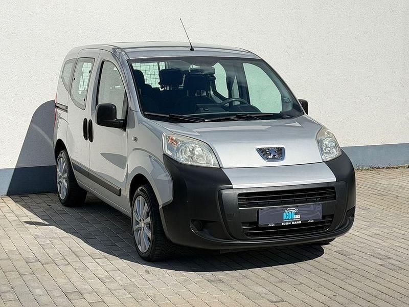 Gebraucht Peugeot Bipper Basis 73 PS (53 kW) 2010 Grau Van / Kleinbus