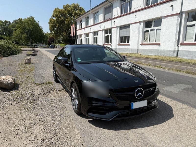 Schwarz Gebraucht 2016 Mercedes CLA45 AMG AMG Coupé | 26.000 € (Guter Preis) - Bild 1/4