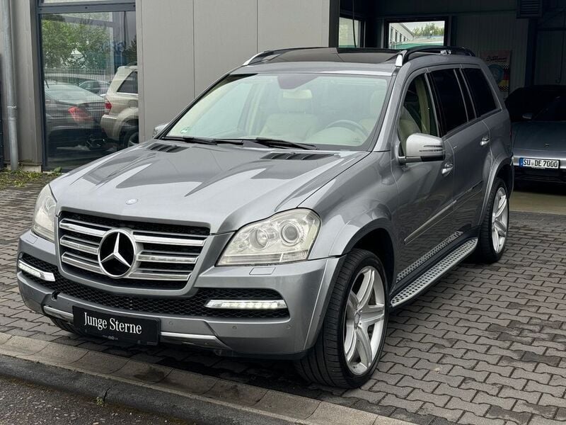 Silber Gebraucht 2012 Mercedes GL500 AMG SUV | 15.900 € (Fairer Preis) - Bild 1/4