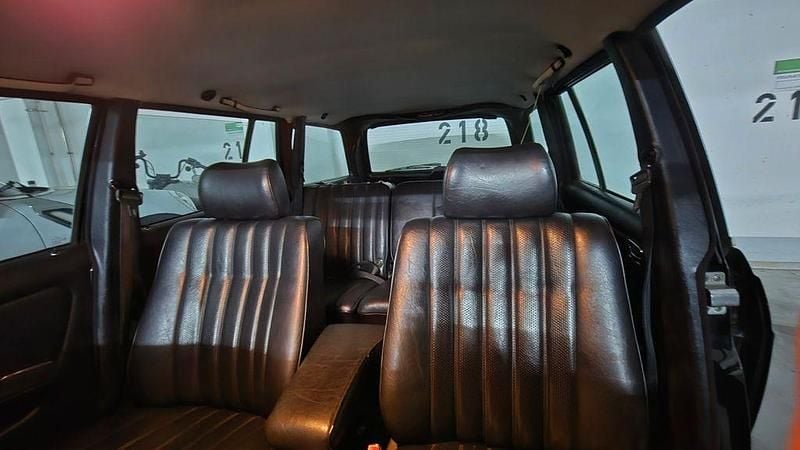 Gebraucht Mercedes E230 136 PS (100 kW) 1984 Schwarz Kombi