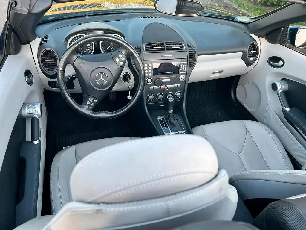 Gebraucht Mercedes SLK200 160 PS (117 kW) 2006 Blau Cabrio