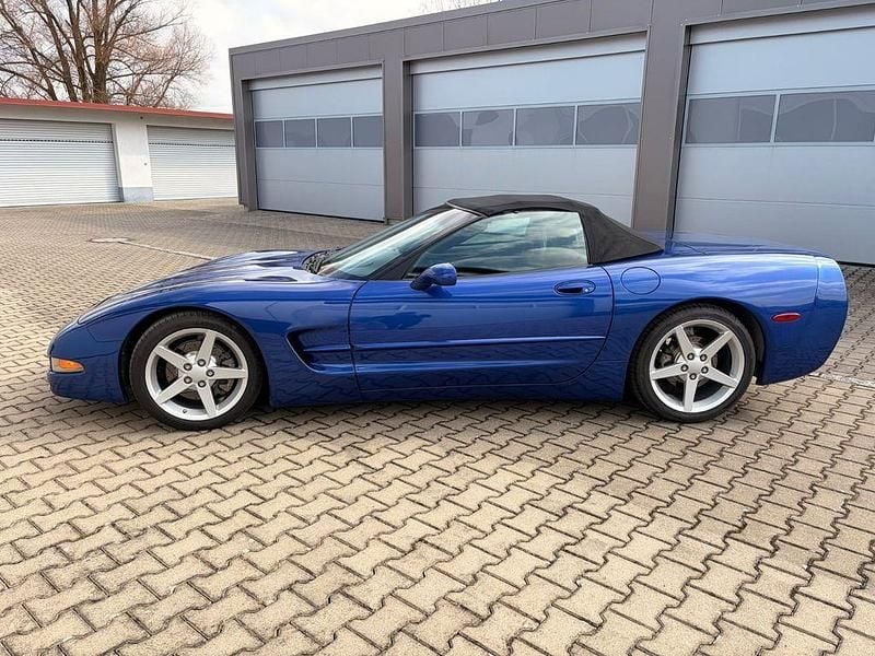 Second-hand Corvette C5 355 CP (261 kW) 2003 Albastru Cabrio