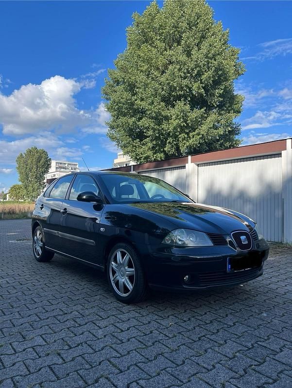 Schwarz Gebraucht 2005 Seat Ibiza Kleinwagen | 1.500 € (Fairer Preis) - Bild 1/4