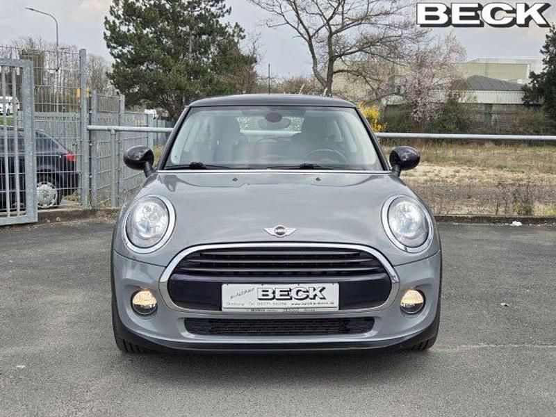Gebraucht Mini Cooper Pepper 136 PS (100 kW) 2017 Moonwalk grey (metallic) Kleinwagen
