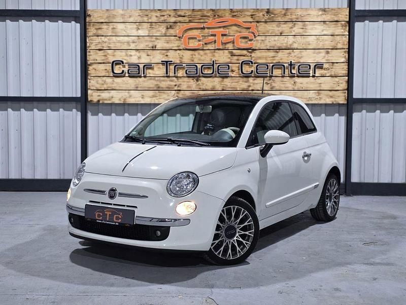 Weiß Gebraucht 2014 Fiat 500 Lounge Kleinwagen | 9.750 € (Fairer Preis) - Bild 1/4