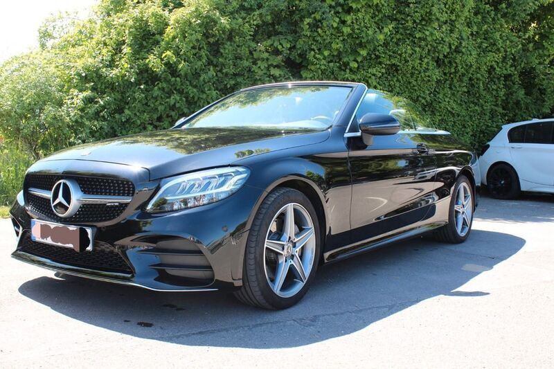 Schwarz Gebraucht 2019 Mercedes C180 Cabrio | 30.000 € (Fairer Preis) - Bild 1/4
