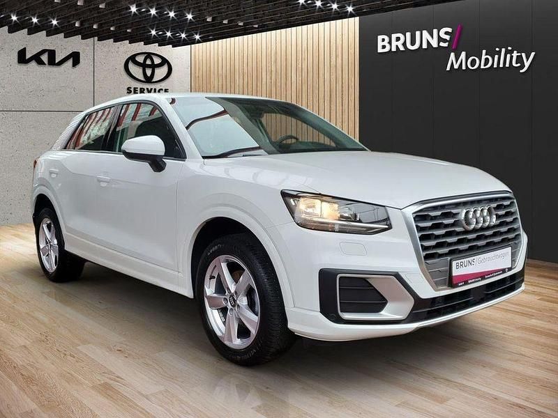 Gebraucht Audi Q2 Sport 116 PS (85 kW) 2019 Weiß SUV
