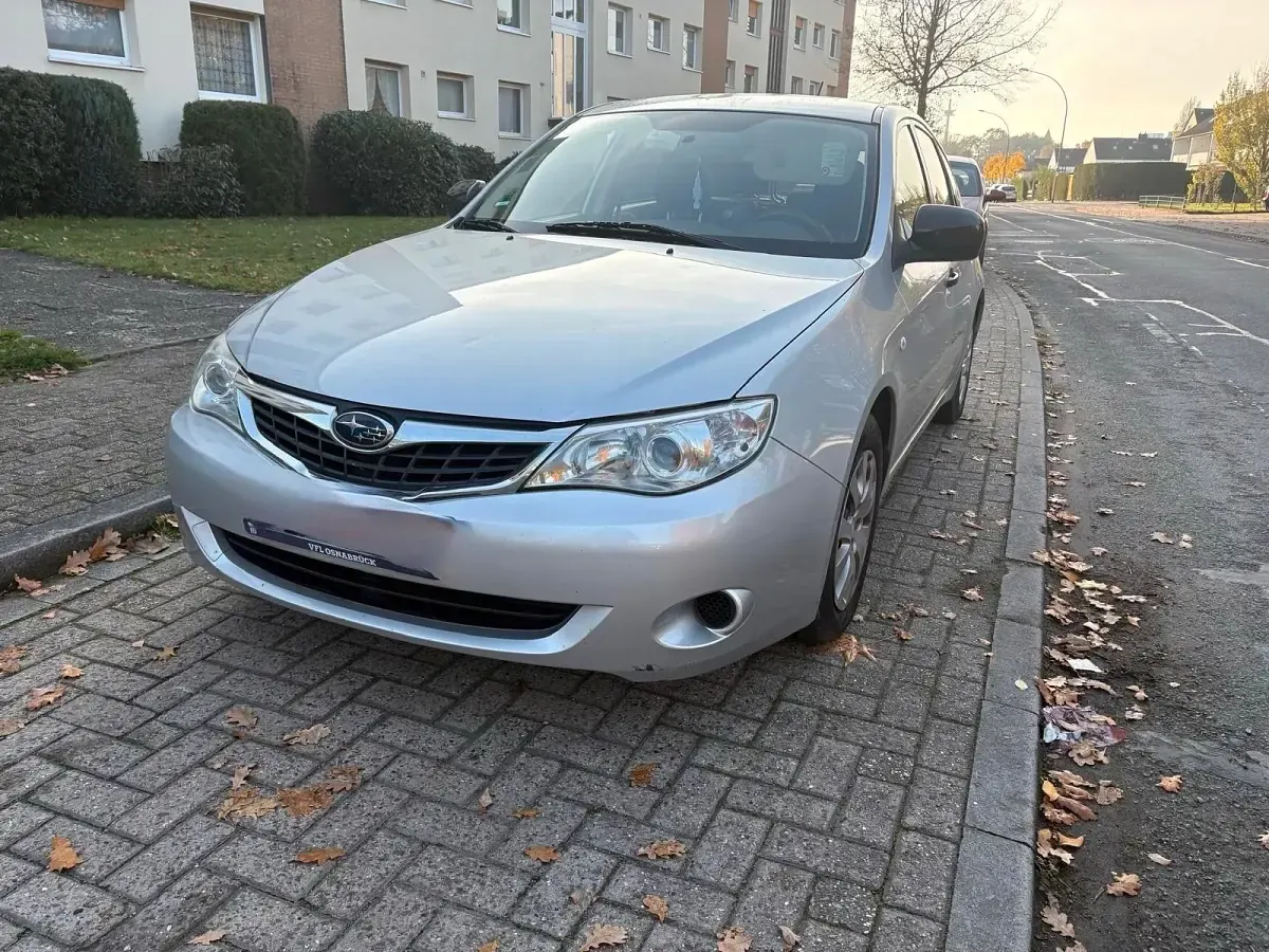 Usata Subaru Impreza 107 CV (78 kW) 2009 Grigio Berlina