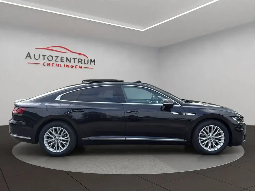 Gebraucht VW Arteon R-line 190 PS (139 kW) 2019 Schwarz Kleinwagen