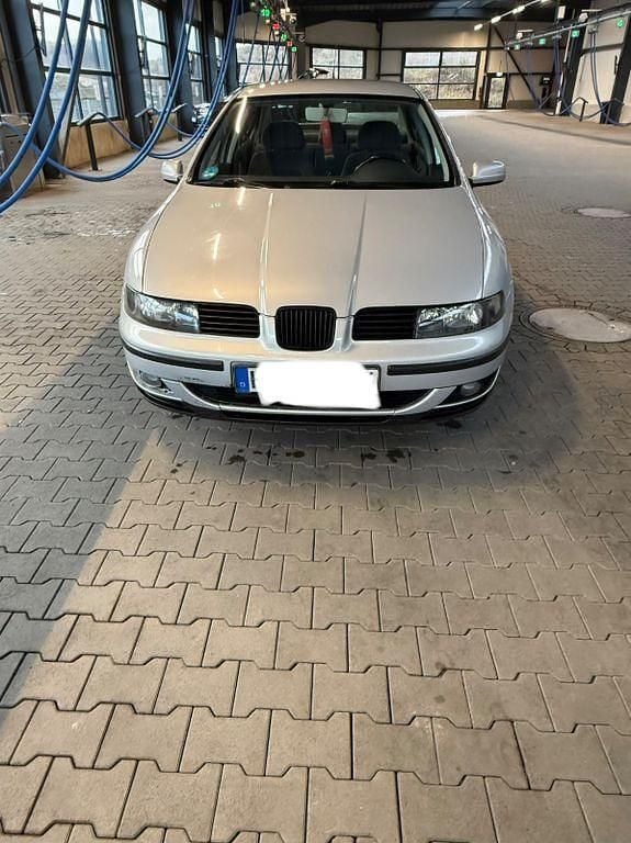 Gebraucht Seat Toledo 125 PS (91 kW) 2000 Silber Limousine