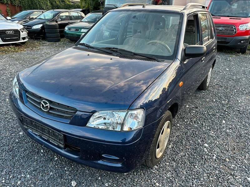 Blau Gebraucht 2000 Mazda Demio Kleinwagen | 390 € (Superpreis) - Bild 1/4
