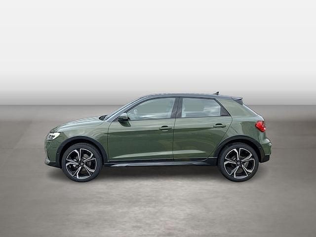 Gebraucht Audi A1 Ambiente 150 PS (110 kW) 2025 Distriktgrün metallic Kleinwagen