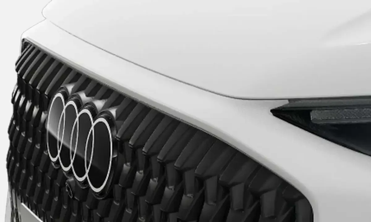 Nouă Audi Q3 150 CP (110 kW) 2025 Alb SUV
