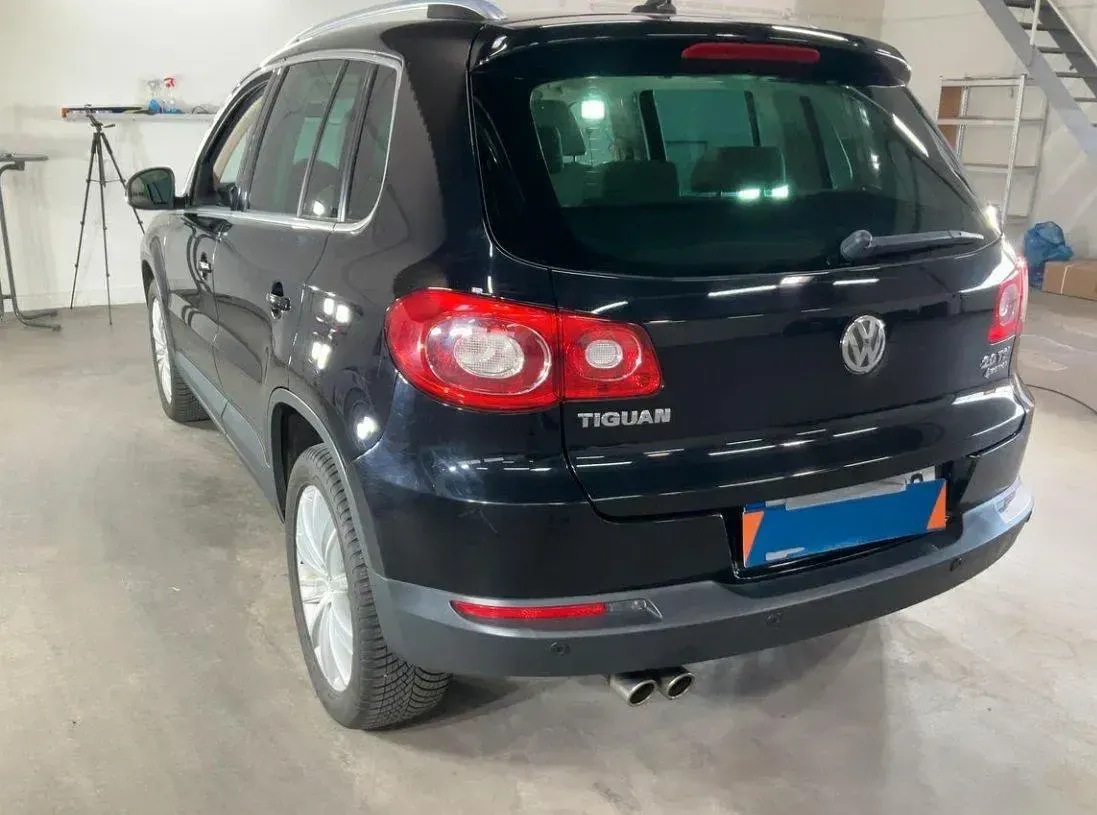 Gebraucht VW Tiguan Sport 200 PS (147 kW) 2010 Schwarz SUV