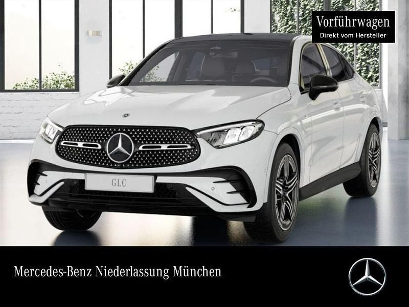 Weiß Gebraucht 2025 Mercedes GLC300e AMG Limousine | 71.900 € (Etwas zu teuer) - Bild 1/4