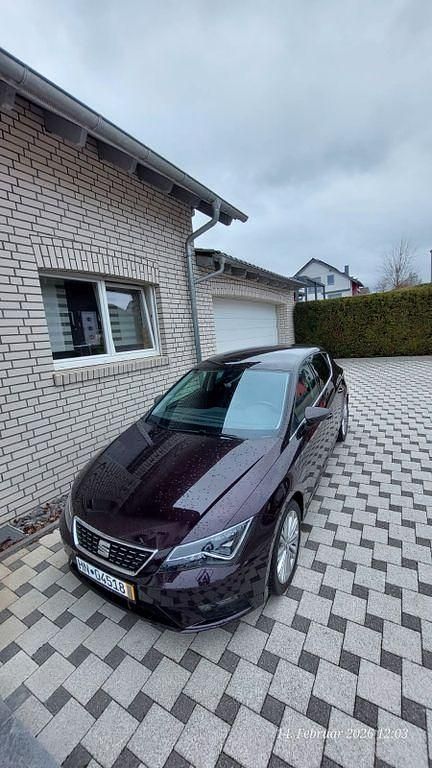 Gebraucht Seat Leon XCELLENCE 131 PS (96 kW) 2019 Violett Limousine