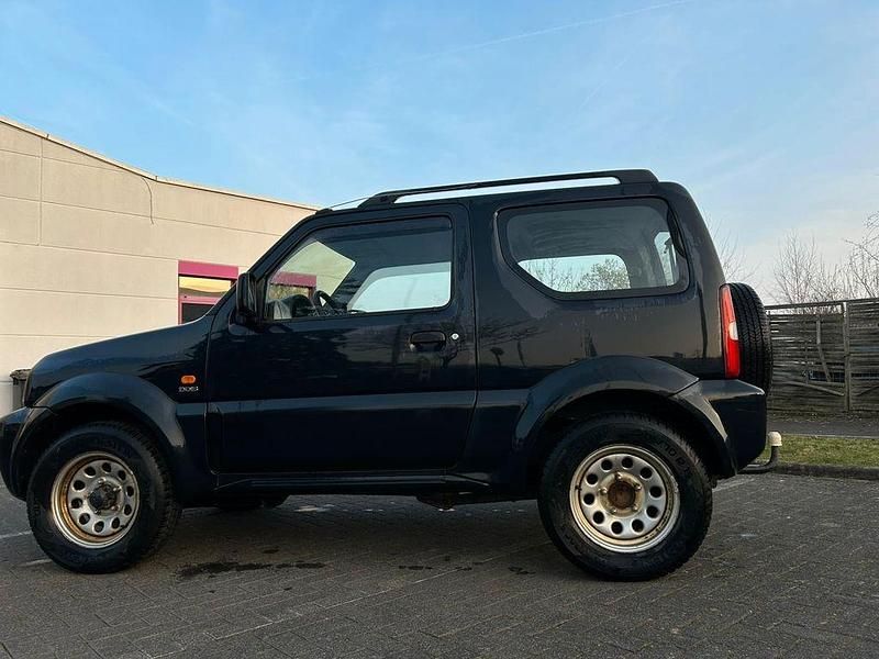 Gebraucht Suzuki Jimny 86 PS (63 kW) 2007 Schwarz SUV