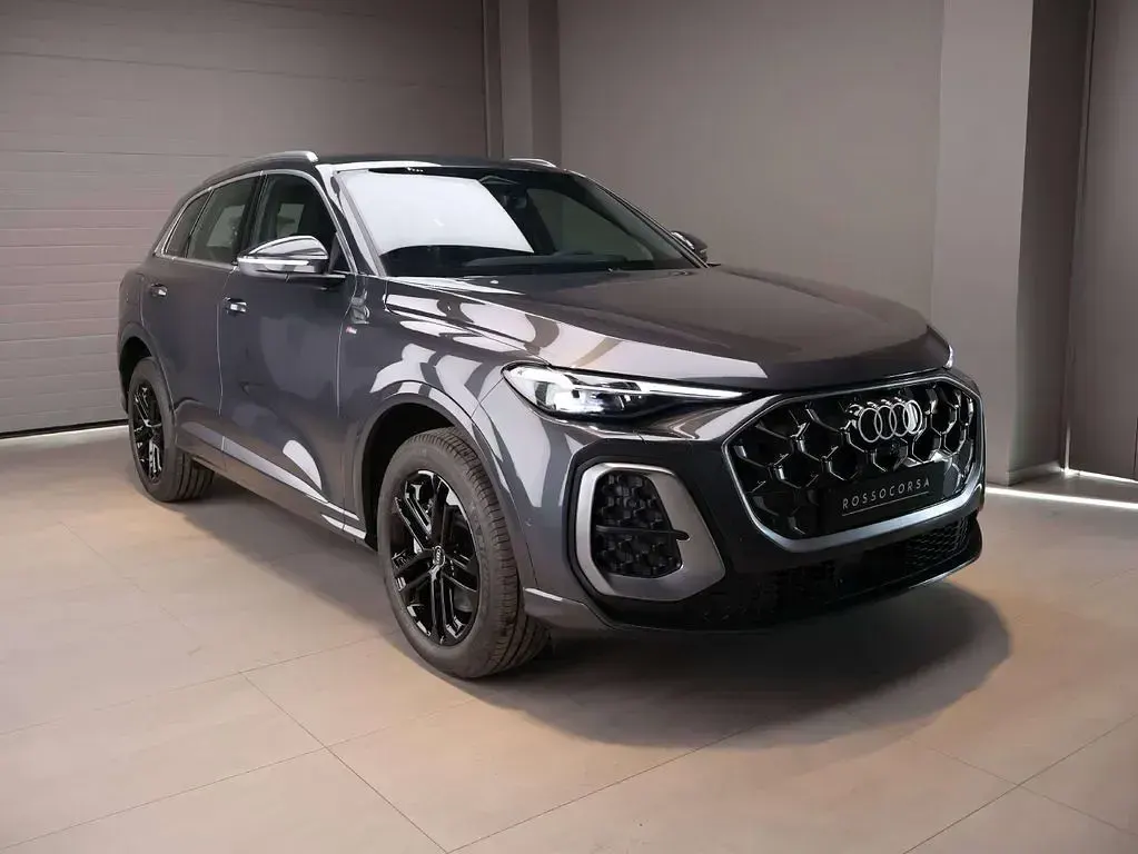Gebraucht Audi Q5 S-Line 204 PS (150 kW) 2025 Grau SUV