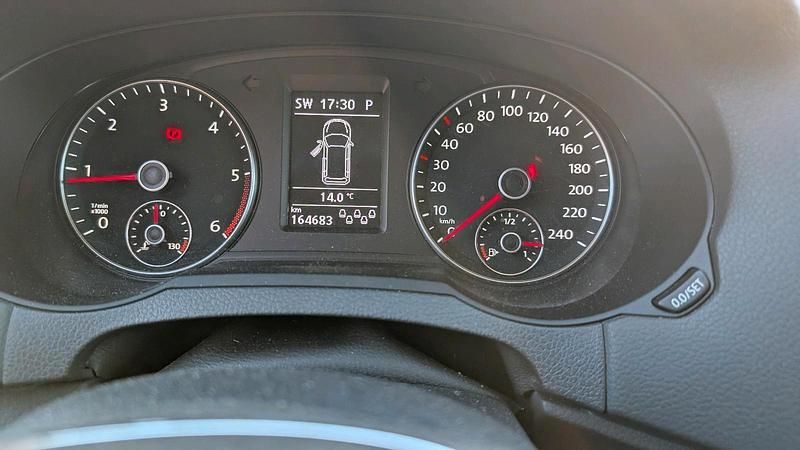 Gebraucht VW Sharan 150 PS (110 kW) 2018 Schwarz Van / Kleinbus