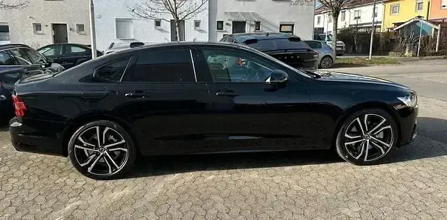 Gebraucht Volvo S90 Ultimate 455 PS (334 kW) 2024 Onyx black Limousine