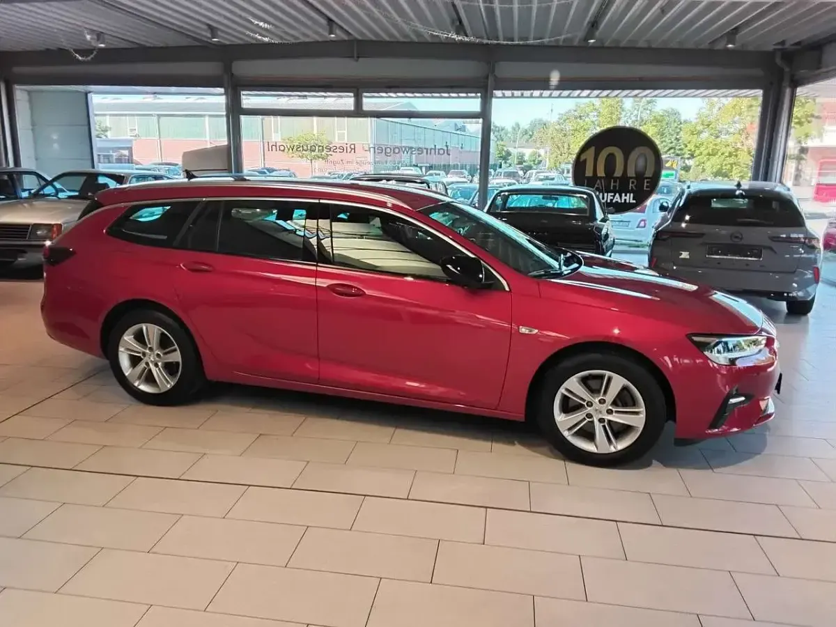 Gebraucht Opel Insignia 174 PS (127 kW) 2022 Rot Kombi
