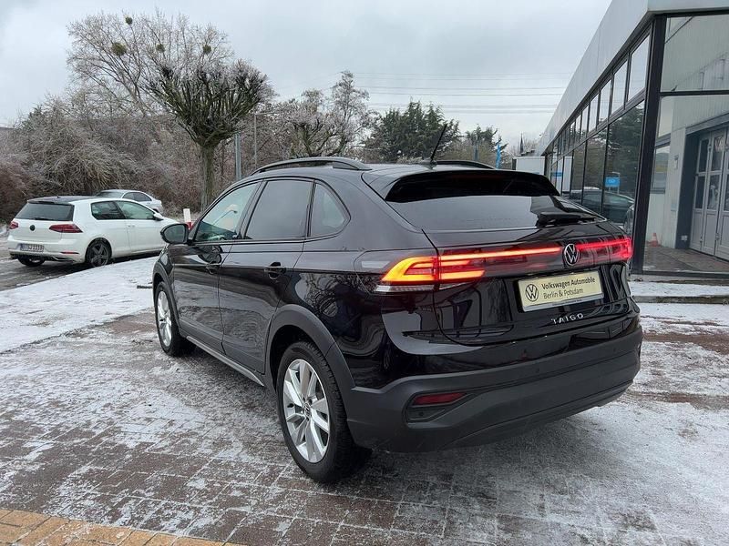 Gebraucht VW Taigo Move 150 PS (110 kW) 2024 Deep black perleffekt/deep bla SUV