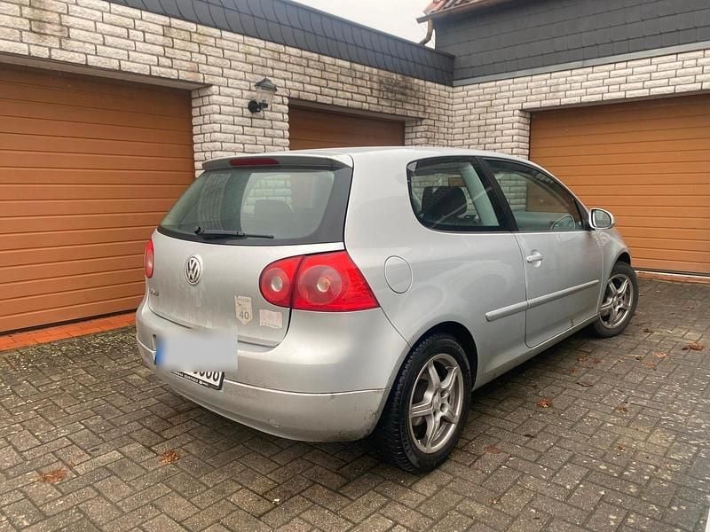 Gebraucht VW Golf V 75 PS (55 kW) 2005 Silber Kleinwagen