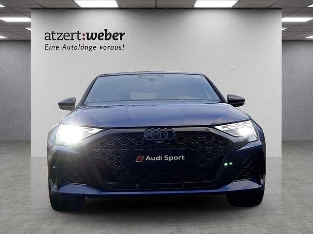 Neu Audi RS3 Sport 400 PS (294 kW) 2025 Ascariblau metallic Limousine
