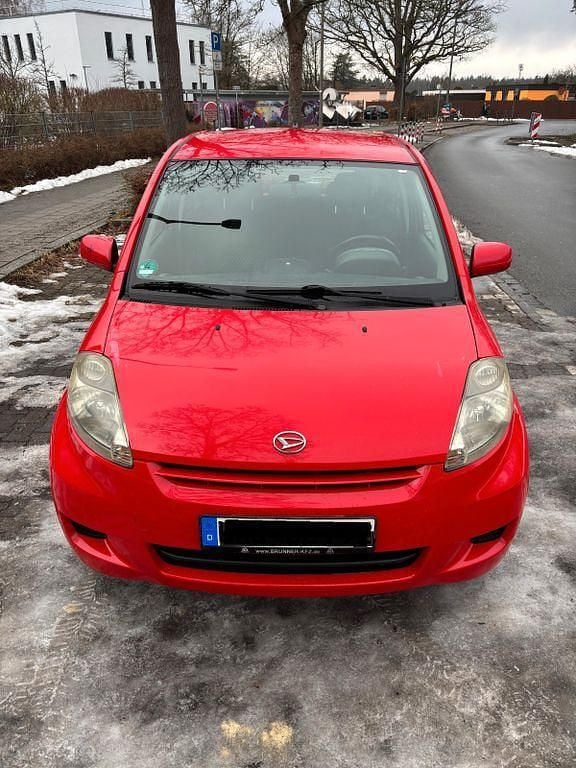 Gebraucht Daihatsu Sirion 91 PS (66 kW) 2008 Rot Kleinwagen