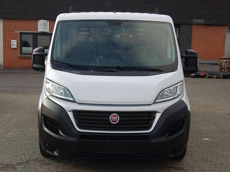 Gebraucht Fiat Ducato 131 PS (96 kW) 2018 Colore esterno weiss Van