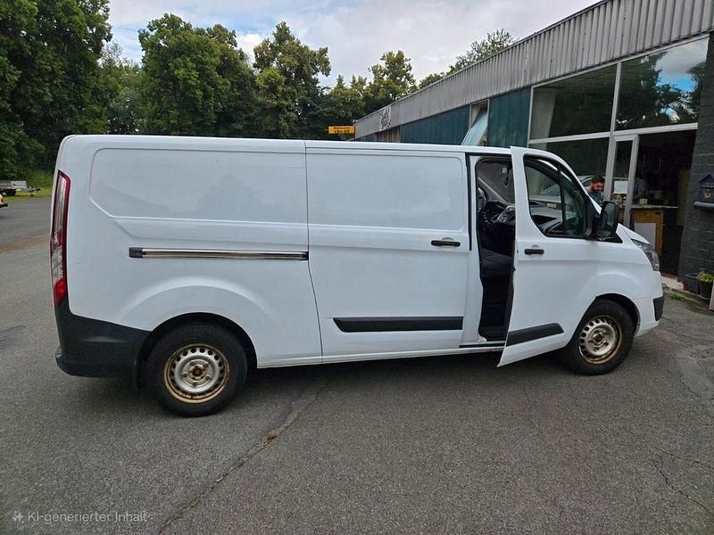 Weiß Gebraucht 2015 Ford Transit Custom Van / Kleinbus | 9.000 € - Bild 1/4
