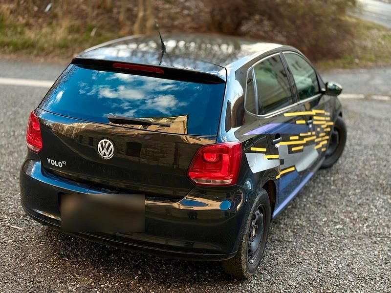 Gebraucht VW Polo 90 PS (66 kW) 2010 Schwarz Kleinwagen