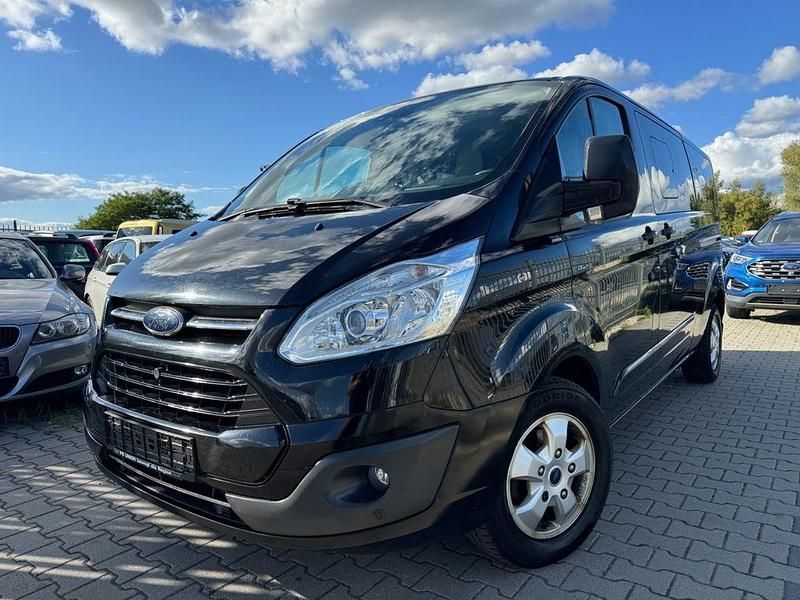 Schwarz Gebraucht 2017 Ford Tourneo Kombi | 11.999 € (Etwas zu teuer) - Bild 1/4