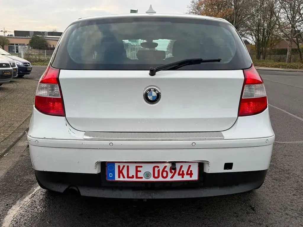 Brugt BMW 118 Advantage 129 HK (94 kW) 2006 Hvid Hatchback