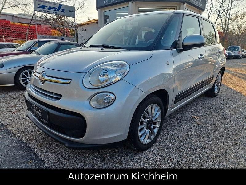 Silber Gebraucht 2013 Fiat 500L Easy Van / Kleinbus | 4.990 € (Superpreis) - Bild 1/4