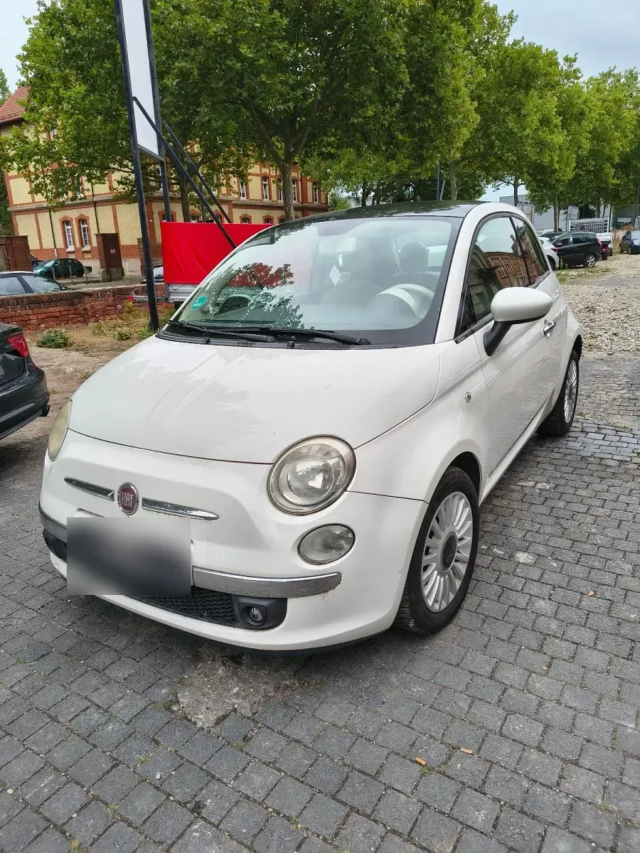 Gebraucht Fiat 500 86 PS (63 kW) 2011 Weiß Kleinwagen