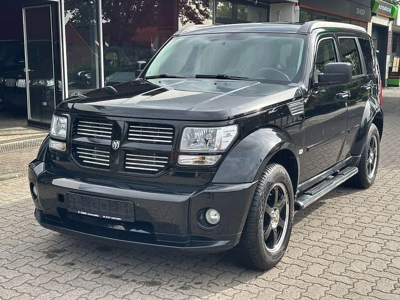 Schwarz Gebraucht 2007 Dodge Nitro SXT SUV | 6.950 € (Superpreis) - Bild 1/4