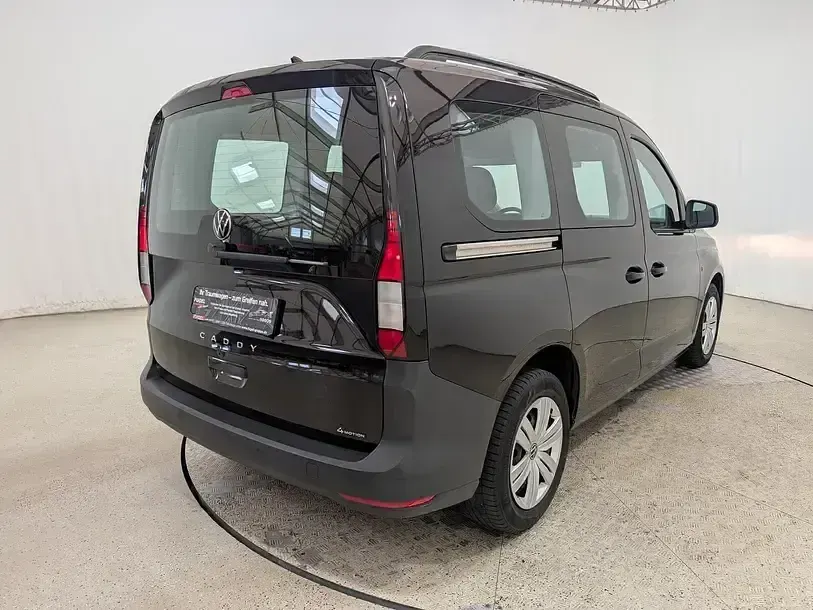 Gebraucht VW Caddy 122 PS (89 kW) 2022 Deep black perleffekt Van / Kleinbus
