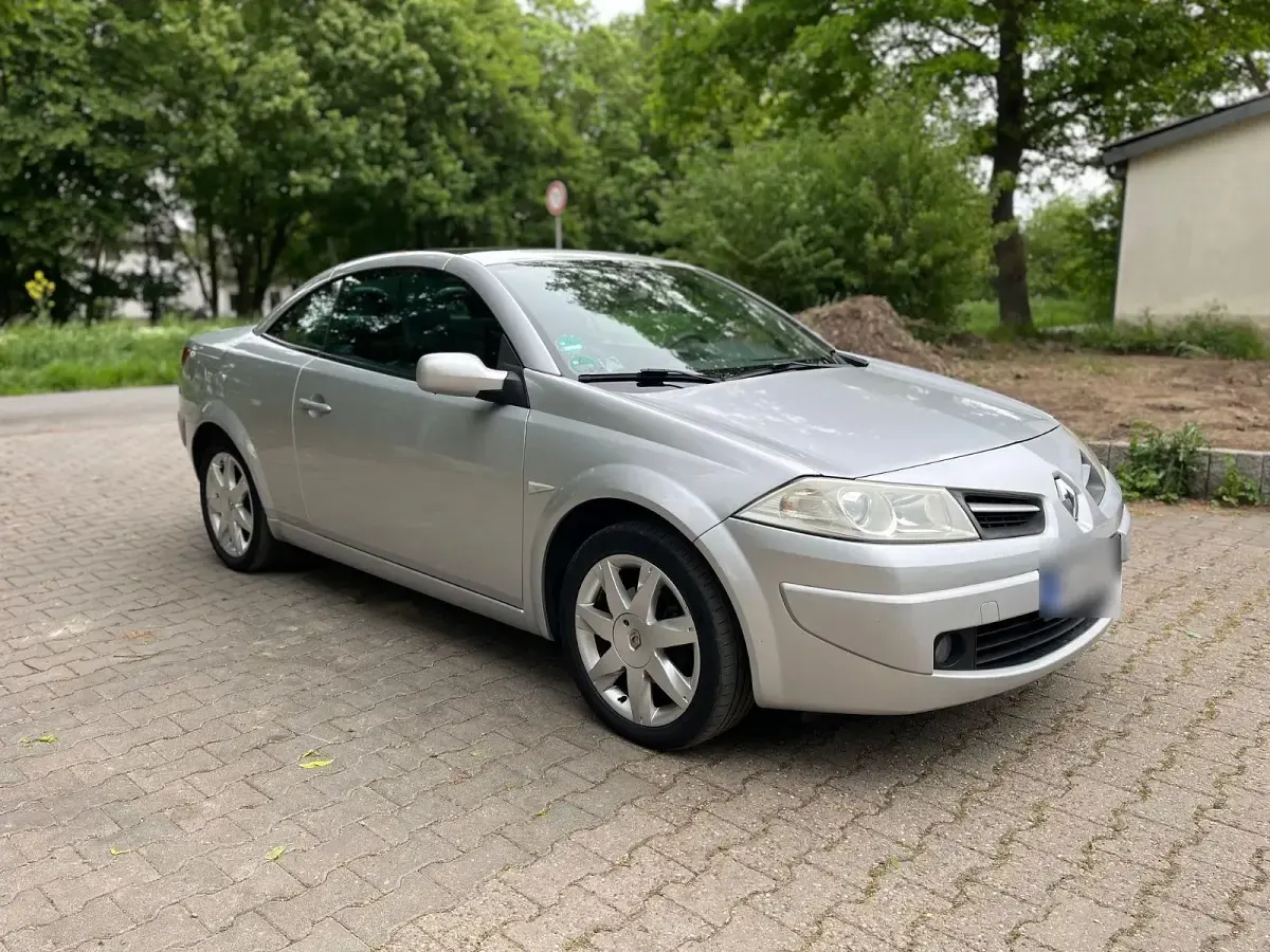 Gebraucht Renault Mégane Cabriolet Privilege 131 PS (96 kW) 2008 Silber Cabrio