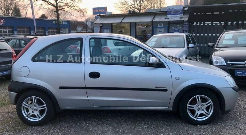 Gebraucht Opel Corsa Comfort 58 PS (42 kW) 2001 Silber Kleinwagen