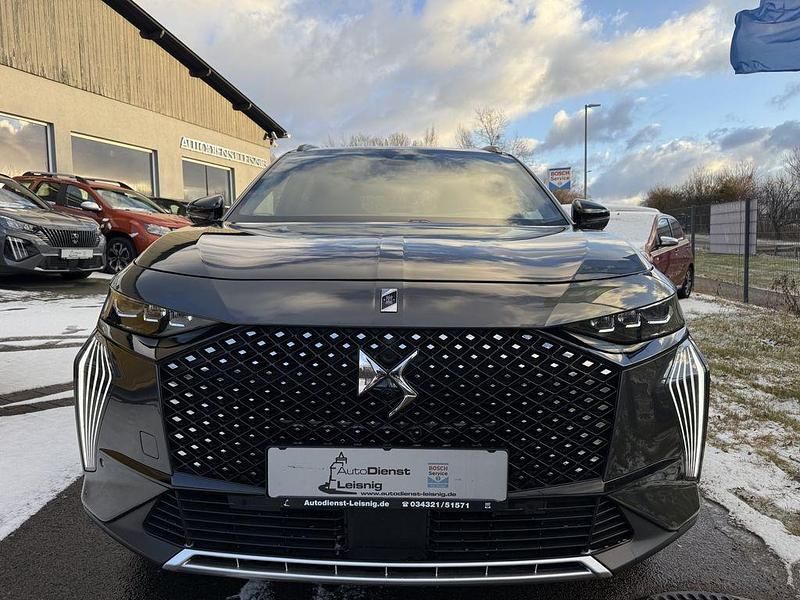 Titangrau Gebraucht 2025 DS Automobiles DS7 Crossback SUV | 33.950 € (Etwas zu teuer) - Bild 1/4