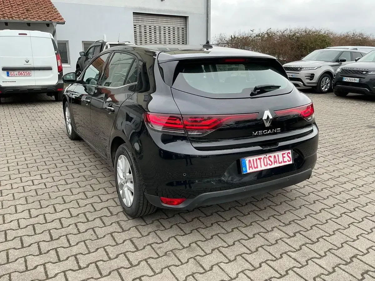 Gebraucht Renault Mégane IV Business 116 PS (85 kW) 2021 Schwarz Limousine