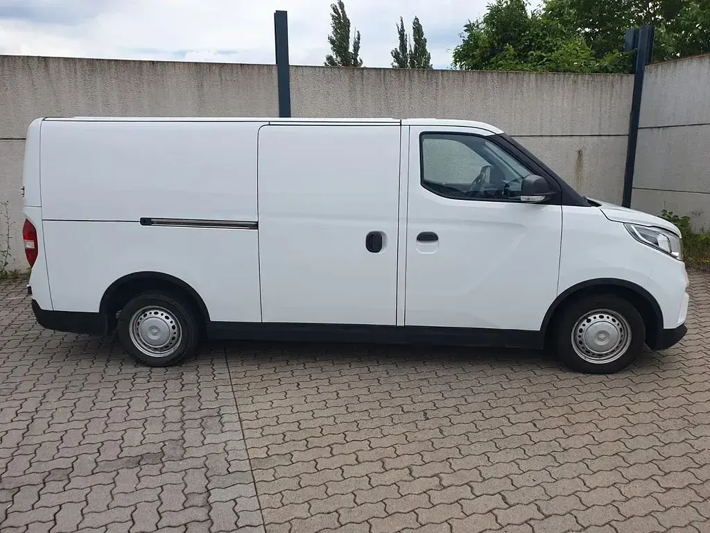 Gebraucht Maxus eDeliver 3 89 kW (122 PS) 2023 Weiß Van