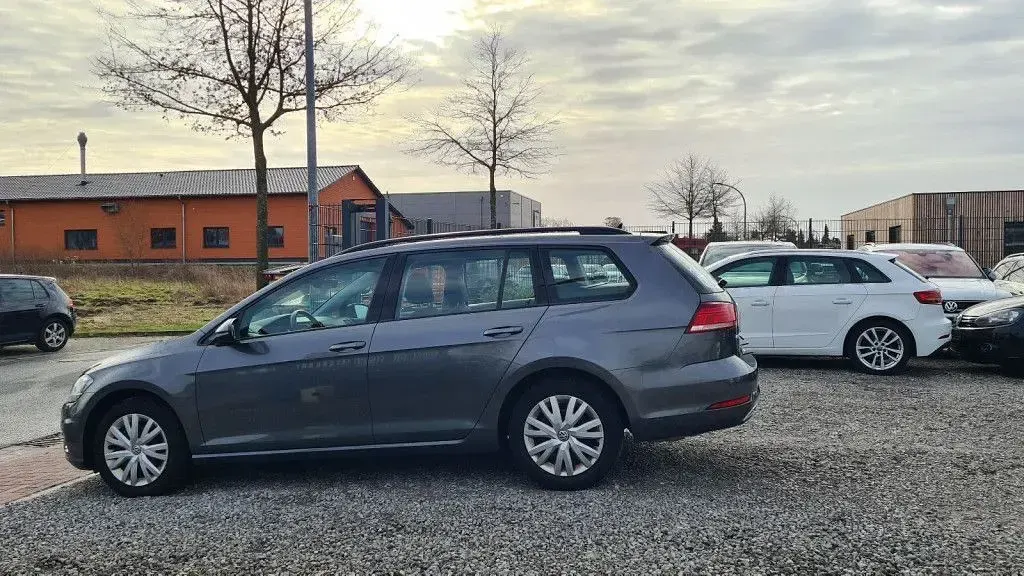 Gebraucht VW Golf VII Comfortline 150 PS (110 kW) 2017 Grau Kombi