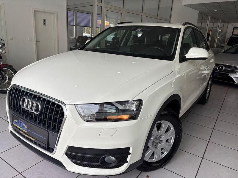 Weiß Gebraucht 2014 Audi Q3 Comfort SUV | 12.790 € (Etwas zu teuer) - Bild 1/4