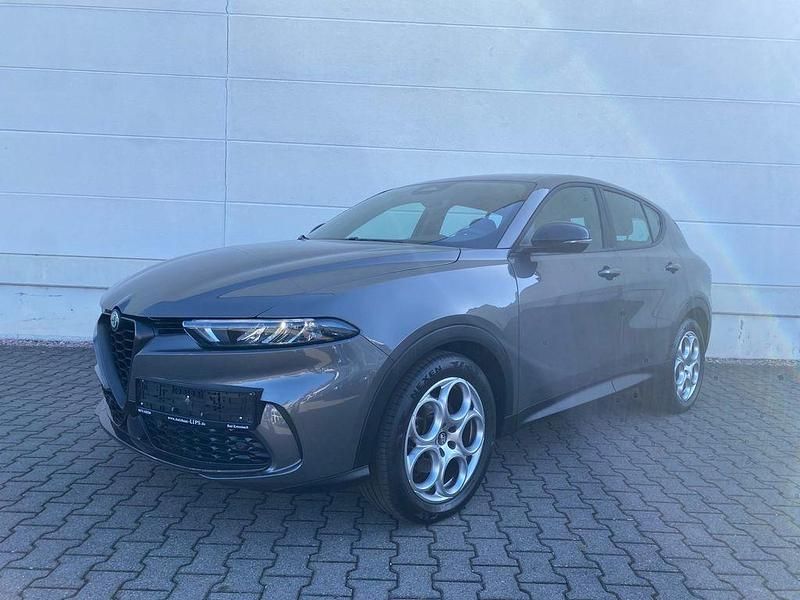 Gebraucht Alfa Romeo Tonale Sprint 131 PS (96 kW) 2022 Grigio vesuvio metallic SUV
