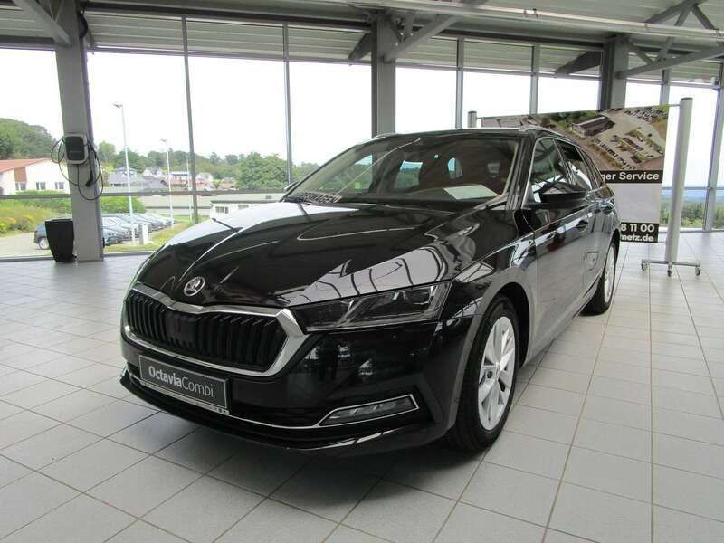 Schwarzmagic perleffekt Gebraucht 2023 Skoda Octavia Style Kombi | 28.750 € (Fairer Preis) - Bild 1/4