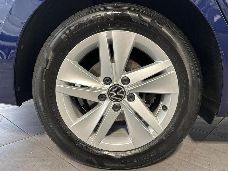 Gebraucht VW Golf VII Life 150 PS (110 kW) 2021 Andere Kombi